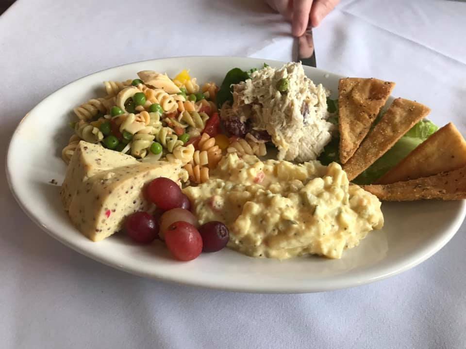 Cora on Forsyth | restaurant | 4524 Forsyth Rd #308, Macon, GA 31210, USA | 4782594844 OR +1 478-259-4844