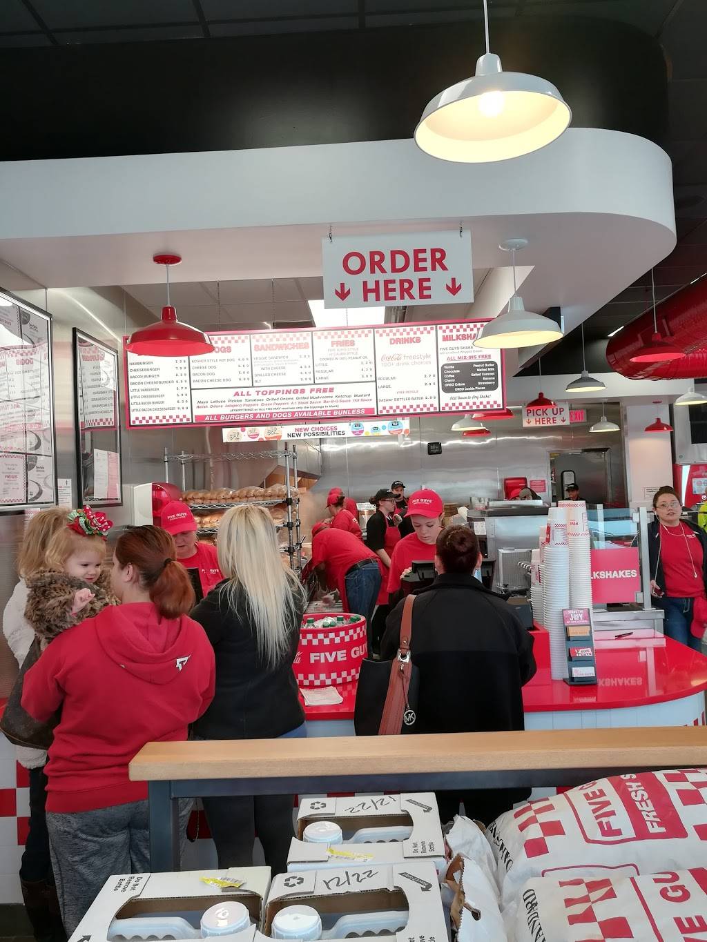 Five Guys | meal takeaway | 2401 12th Ave NW, Ardmore, OK 73401, USA | 4053005703 OR +1 405-300-5703