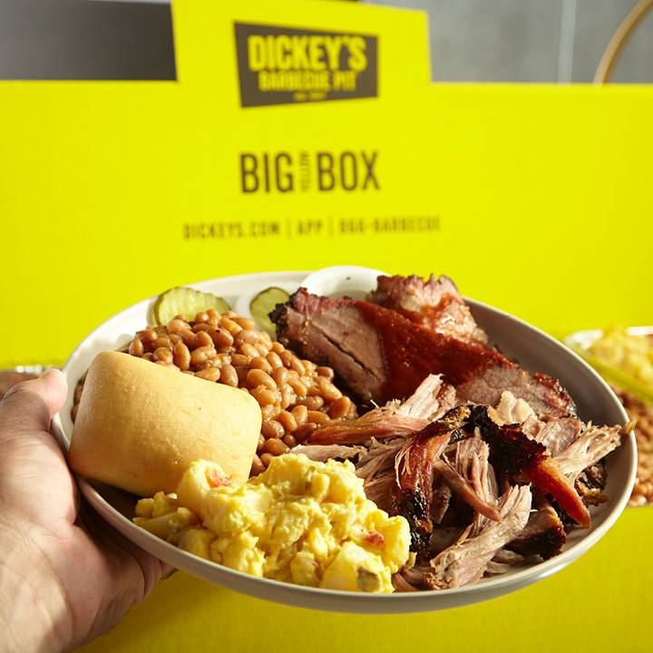 Dickeys Barbecue Pit | restaurant | 6775 Dixie Hwy, Fairfield, OH 45014, USA | 5138604000 OR +1 513-860-4000