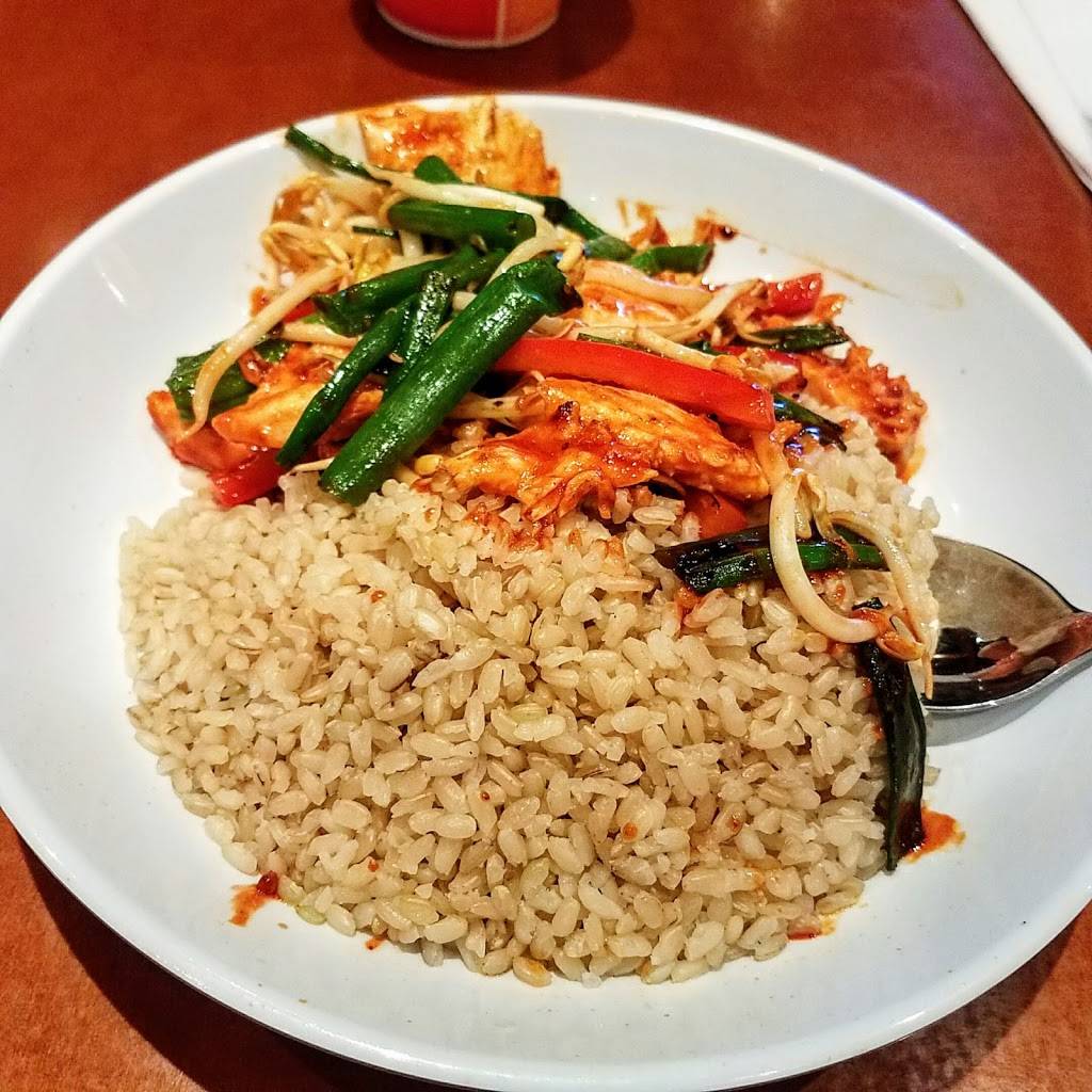 Pei Wei | restaurant | 1325 George Dieter Dr Space K2, El Paso, TX 79936, USA | 9155912006 OR +1 915-591-2006