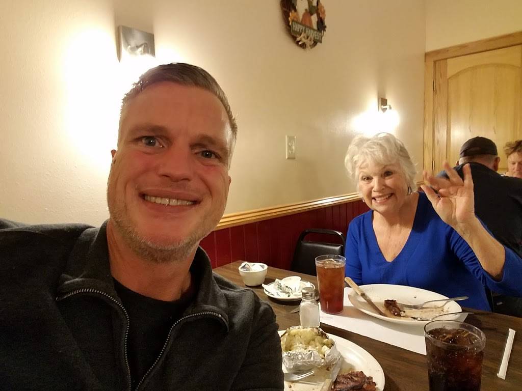 Wiota Steakhouse & Lounge | restaurant | 302 Center St, Wiota, IA 50274, USA | 7127839232 OR +1 712-783-9232