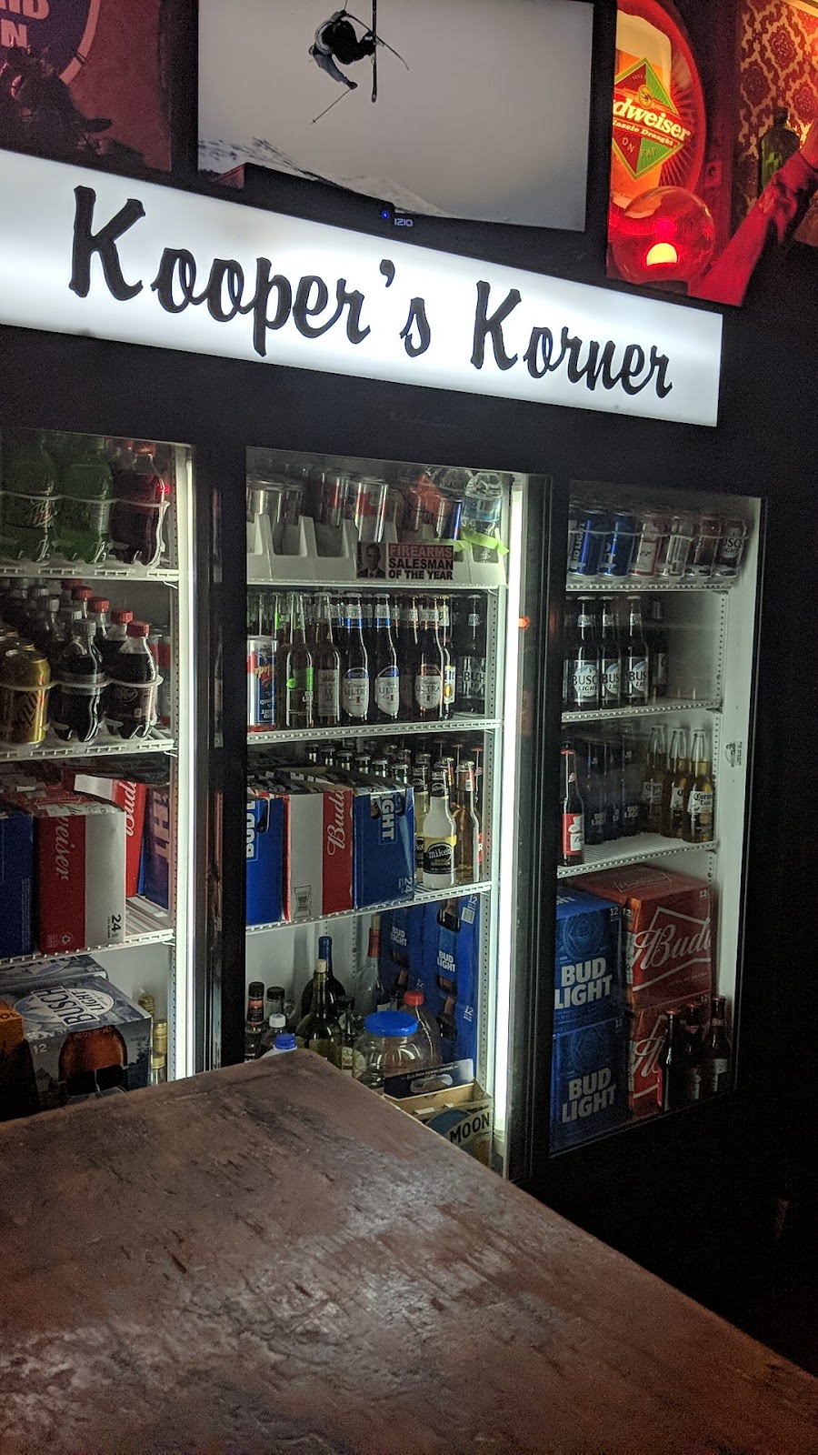 Koopers Korner | restaurant | 505 Hubbard St, Hildreth, NE 68947, USA | 3089382058 OR +1 308-938-2058