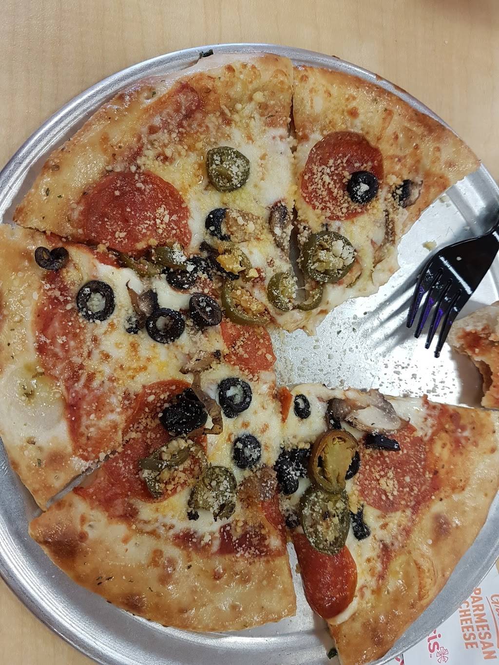 CiCis Pizza | restaurant | 3189 Parkway, Pigeon Forge, TN 37863, USA | 8653661616 OR +1 865-366-1616