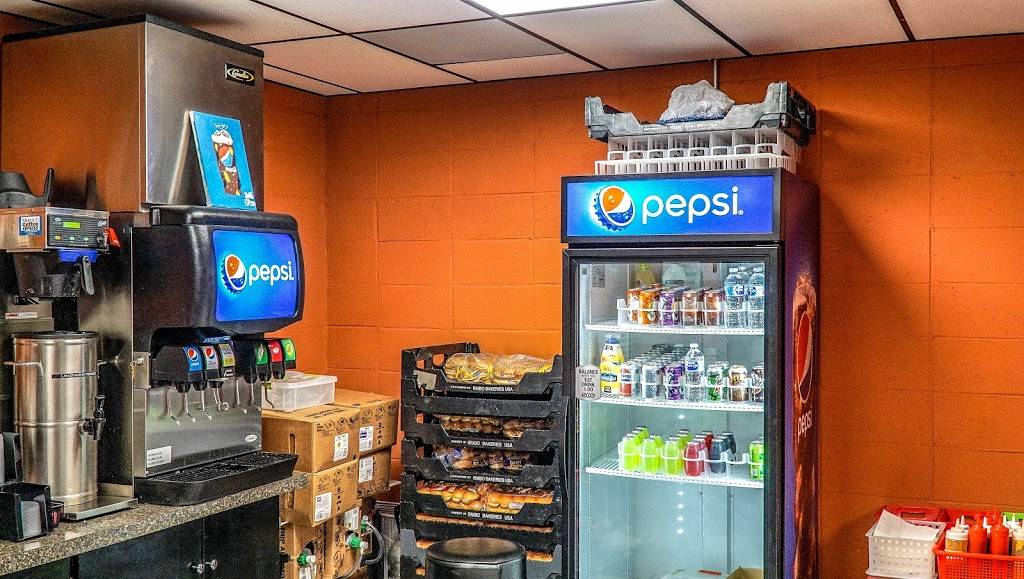 Dukes Doggs | restaurant | 405 W Main St, Easley, SC 29640, USA | 8643078049 OR +1 864-307-8049