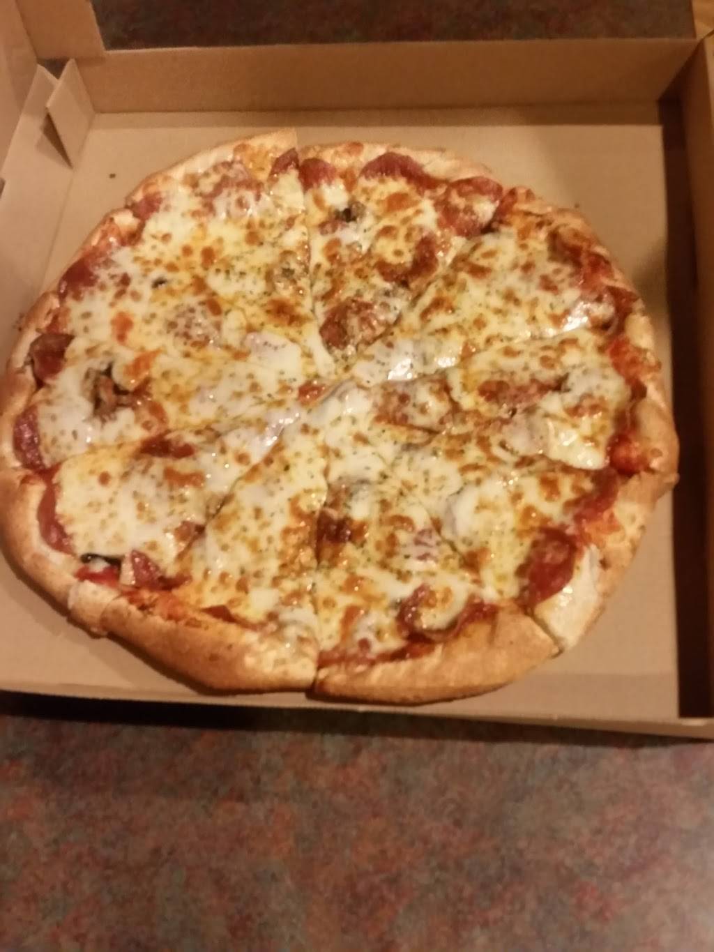 Villa Pizzeria | restaurant | 124 3rd Ave, Jasper, IN 47546, USA | 8124822555 OR +1 812-482-2555