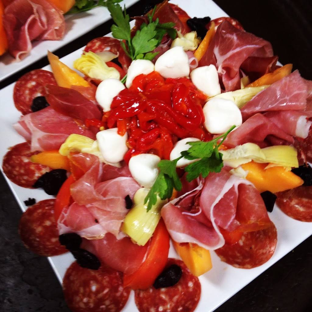 Fienis Ristorante | restaurant | 800 S Burnt Mill Rd, Voorhees Township, NJ 08043, USA | 8564282700 OR +1 856-428-2700