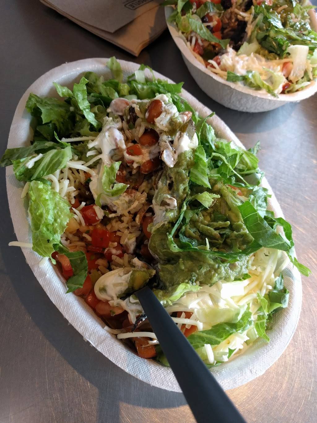 Chipotle Mexican Grill | restaurant | 435 S Duff Ave Ste 102, Ames, IA 50010, USA | 5155982385 OR +1 515-598-2385
