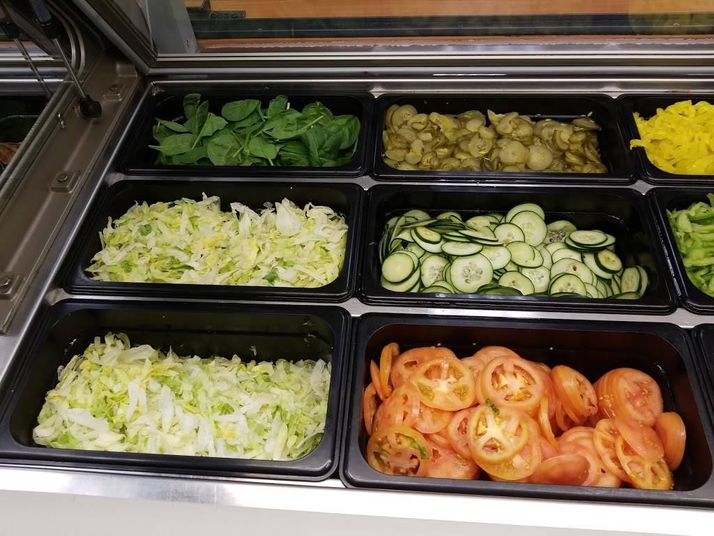 Subway Restaurants | restaurant | 726 E 87th St, Chicago, IL 60619, USA | 7739948338 OR +1 773-994-8338