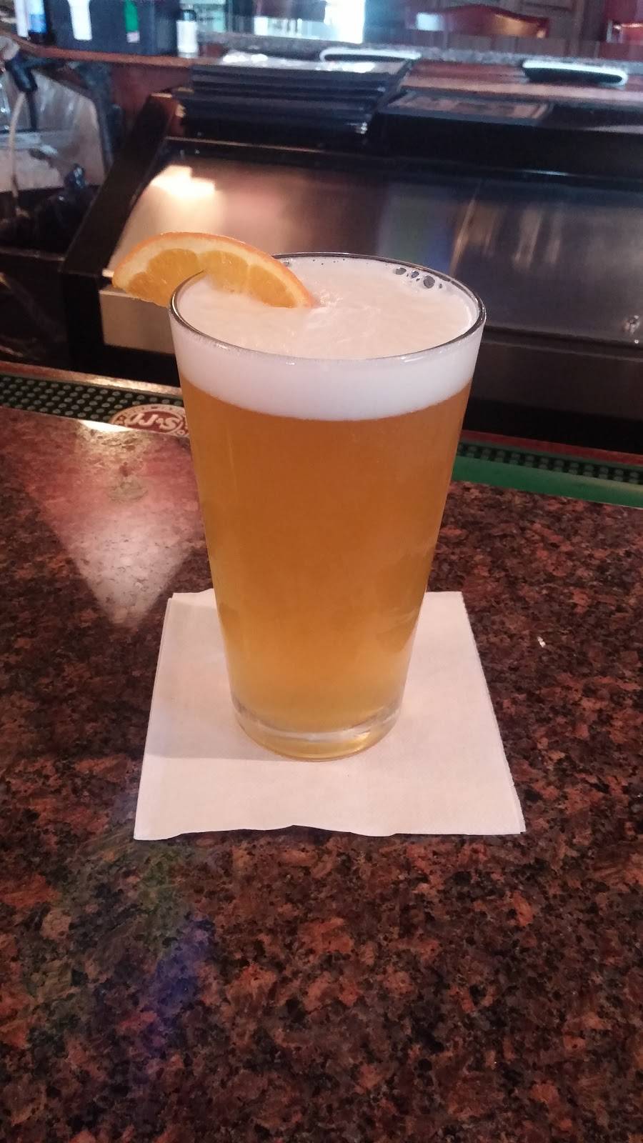 Eddies Irish Pub | restaurant | 800 S Marquette Rd, Prairie du Chien, WI 53821, USA | 6083266625 OR +1 608-326-6625