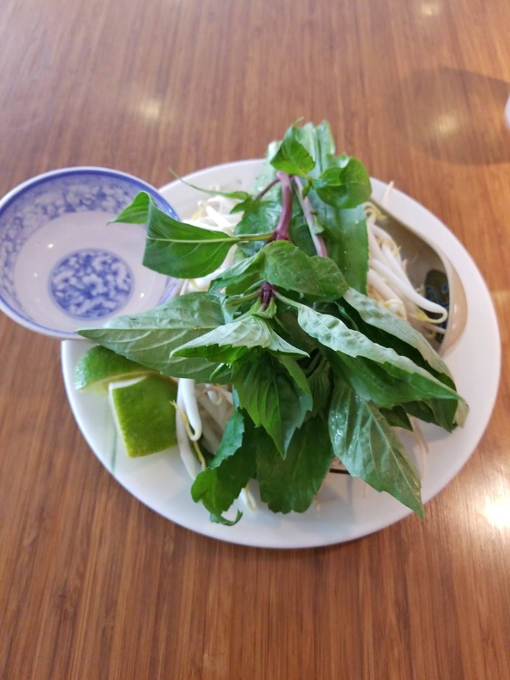 Pho Le Restaurant | restaurant | 1356 Dorchester Ave, Boston, MA 02122, USA | 6175066294 OR +1 617-506-6294