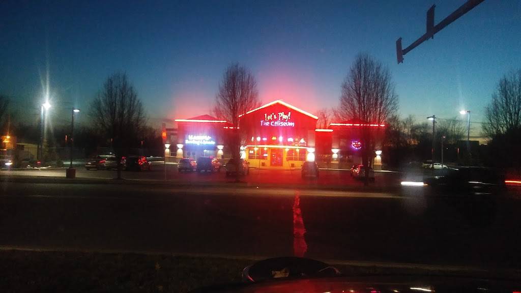 The Coliseum Entertainment Megaplex | restaurant | 410 Saint Johns Church Road, Camp Hill, PA 17011, USA | 7179721000 OR +1 717-972-1000