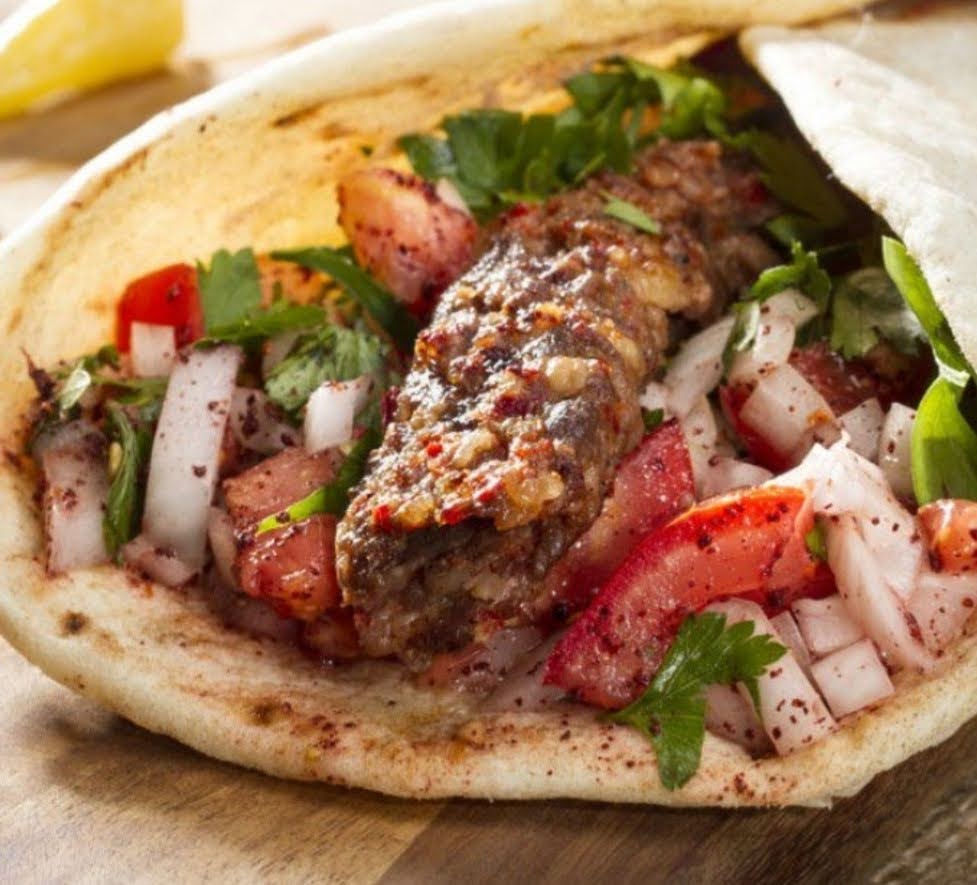 Palmyra Restuarant | restaurant | 2907 Douglas Ave, Des Moines, IA 50310, USA | 5156303402 OR +1 515-630-3402