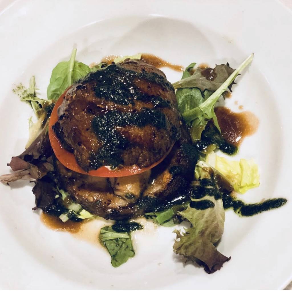 Botticelli Restaurant | restaurant | 705 Applewood Crescent, Concord, ON L4K 5V7, Canada | 9055322205 OR +1 905-532-2205