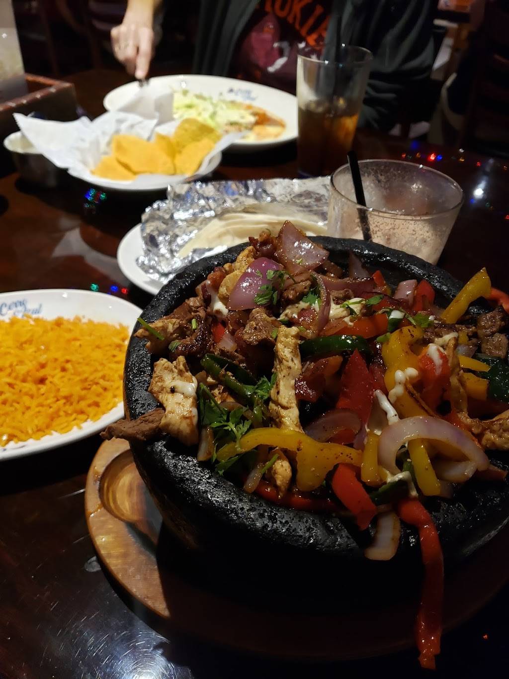 El Cerro Azul | restaurant | 2650 Anderson Hwy, Powhatan, VA 23139, USA | 8045988400 OR +1 804-598-8400