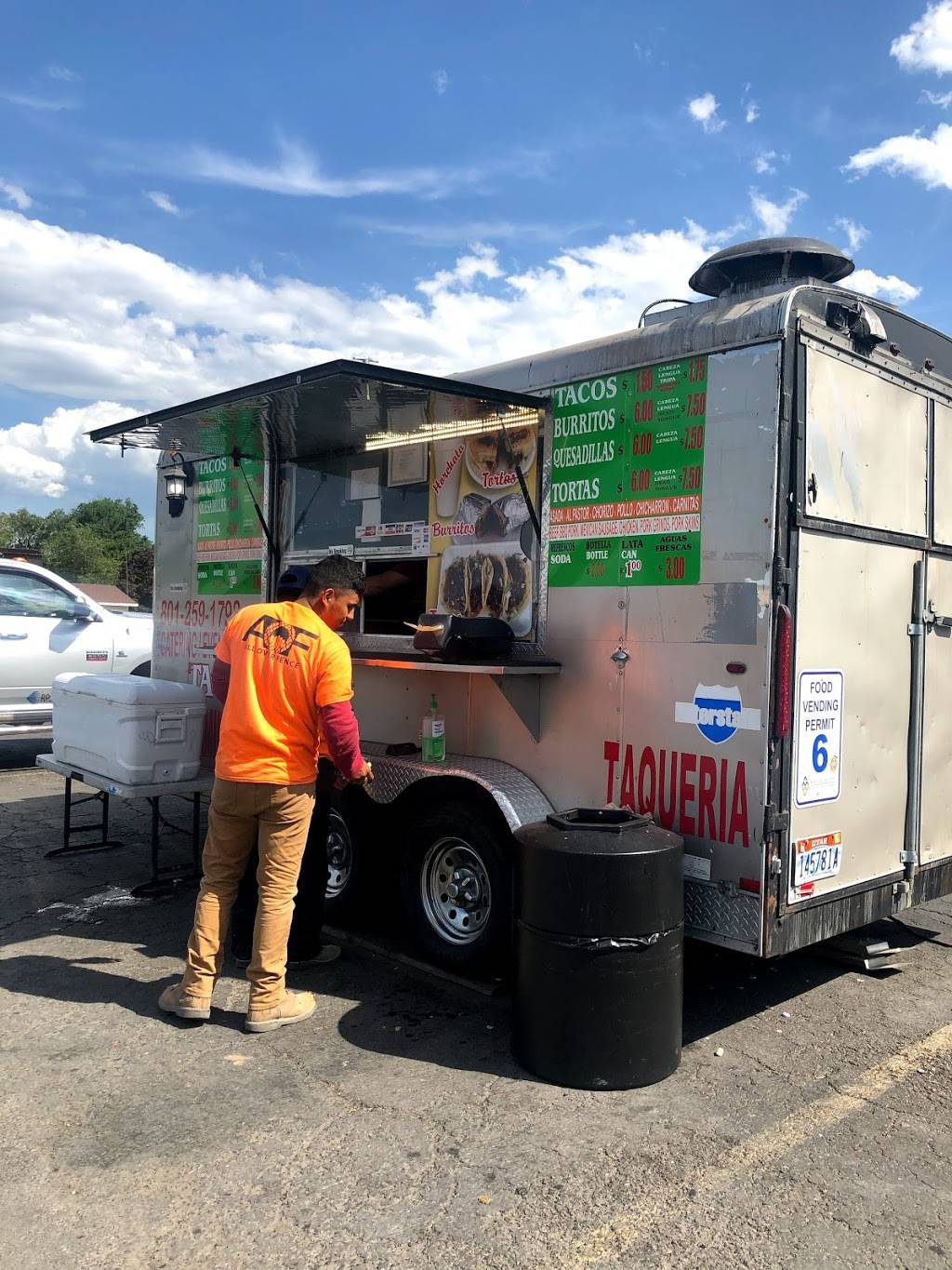 Taquería Familiar | restaurant | 7005 W 3500 S, West Valley City, UT 84128, USA | 8012591792 OR +1 801-259-1792