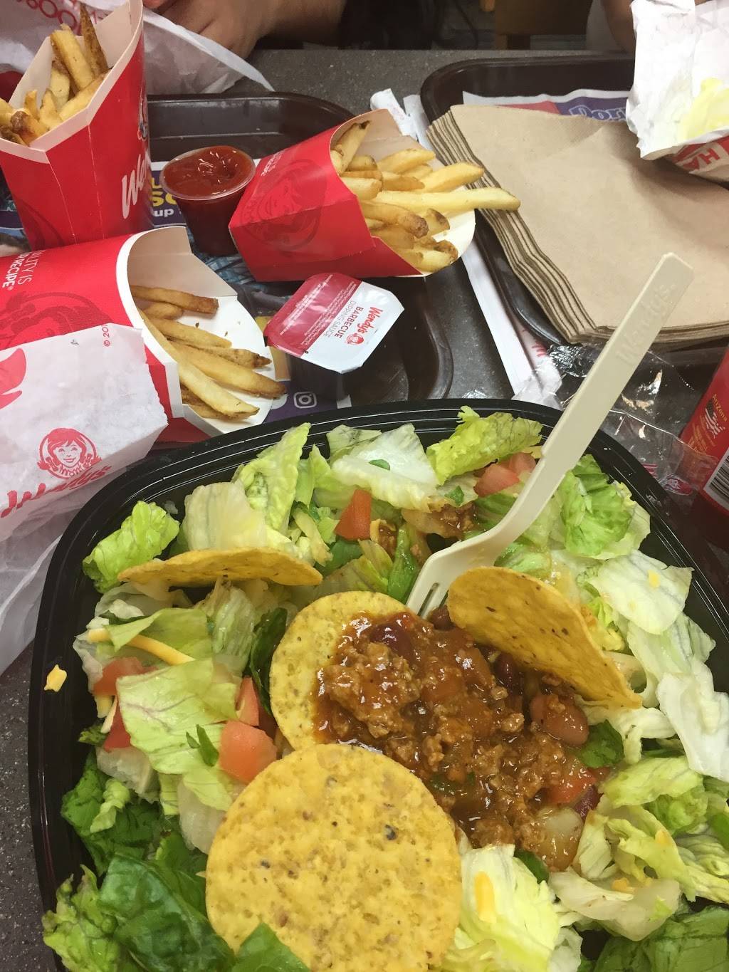 Wendys | restaurant | 2140 Westchester Ave, Bronx, NY 10462, USA | 7184096174 OR +1 718-409-6174