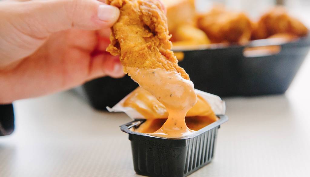 Zaxbys Chicken Fingers & Buffalo Wings | restaurant | 10430 NE Cookingham Dr, Kansas City, MO 64157, USA | 8164395552 OR +1 816-439-5552