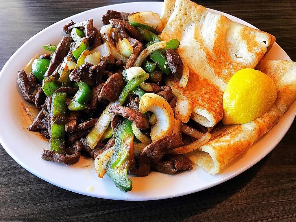 Salaama Hut | restaurant | 1987 Kipling Ave, Etobicoke, ON M9W 4J4, Canada | 4167447413 OR +1 416-744-7413