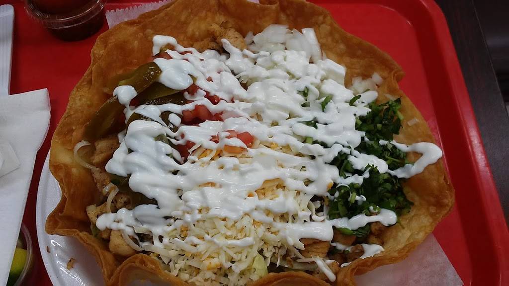 Las Cazuelas Detroit Location | restaurant | 4000 Livernois, Detroit, MI 48210, USA | 3133611100 OR +1 313-361-1100