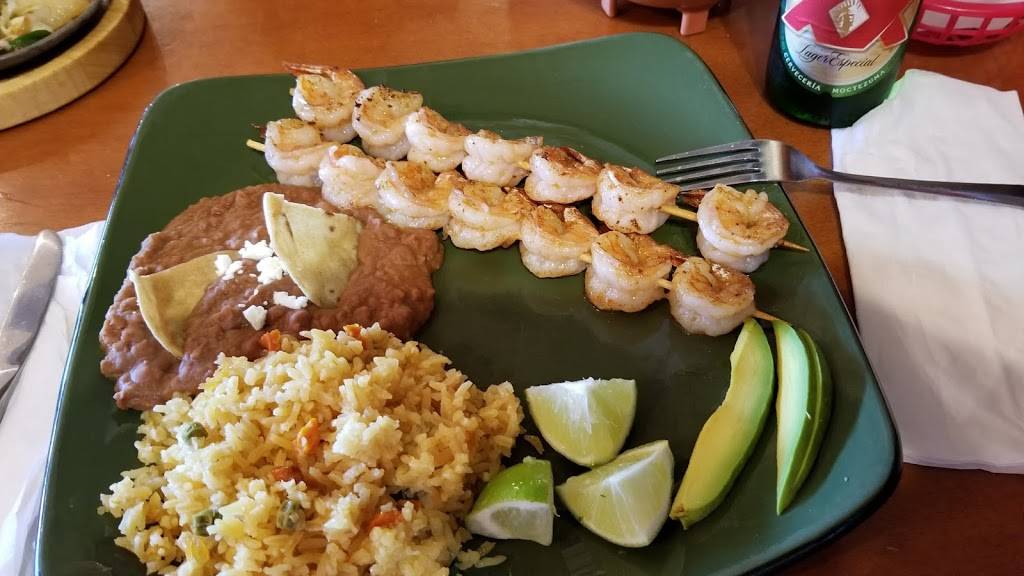 Lakeview Mexican Grill | restaurant | 3648, 1510 Lakeview Rd, Clearwater, FL 33756, USA | 7274433738 OR +1 727-443-3738