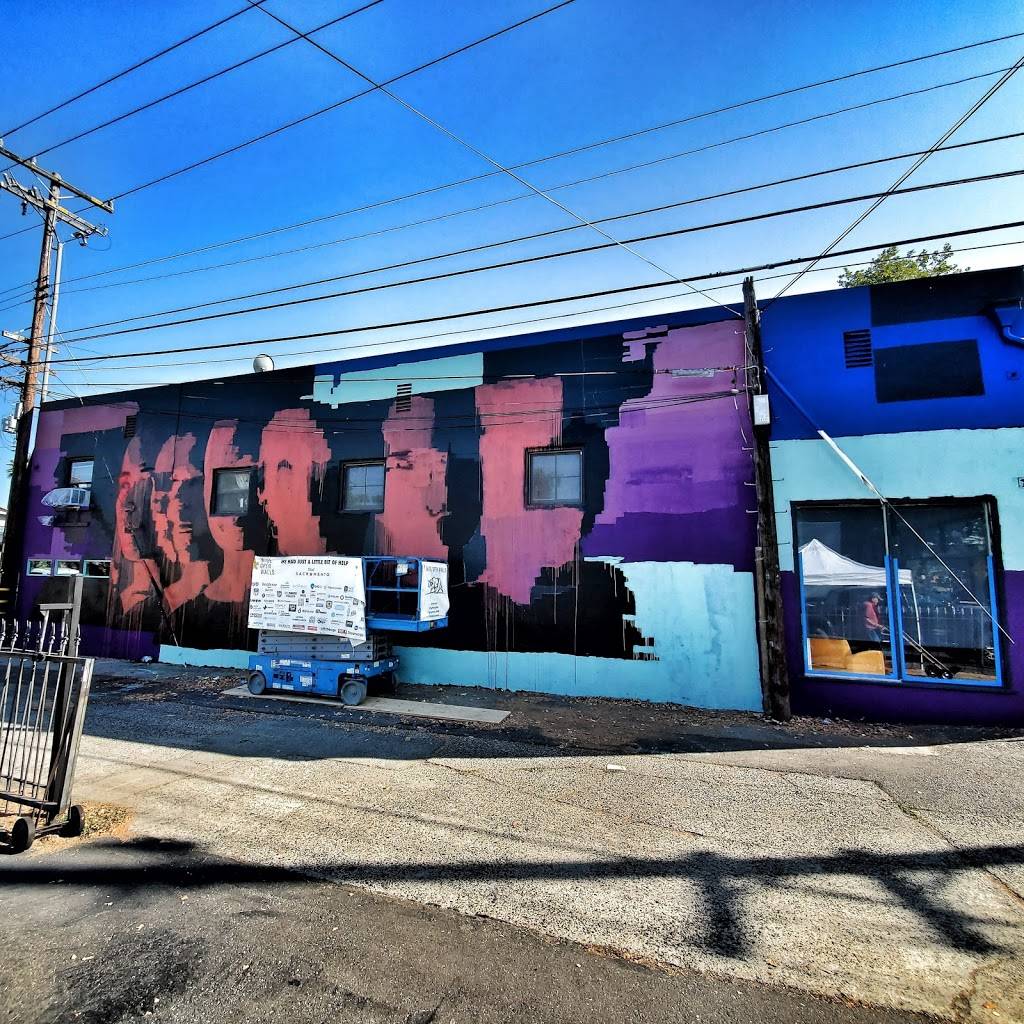 Pancake Circus | restaurant | 2101 Broadway, Sacramento, CA 95818, USA | 9164523322 OR +1 916-452-3322