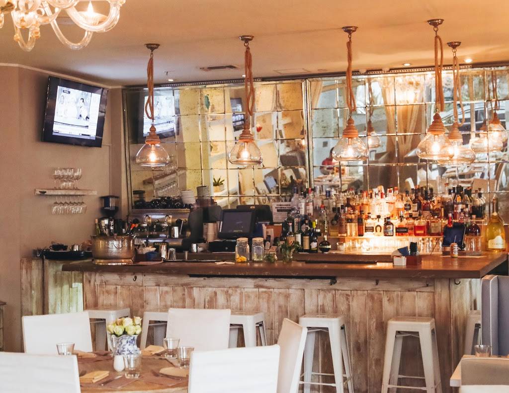 The Local House | restaurant | 400 Ocean Dr, Miami Beach, FL 33139, USA | 7862308396 OR +1 786-230-8396