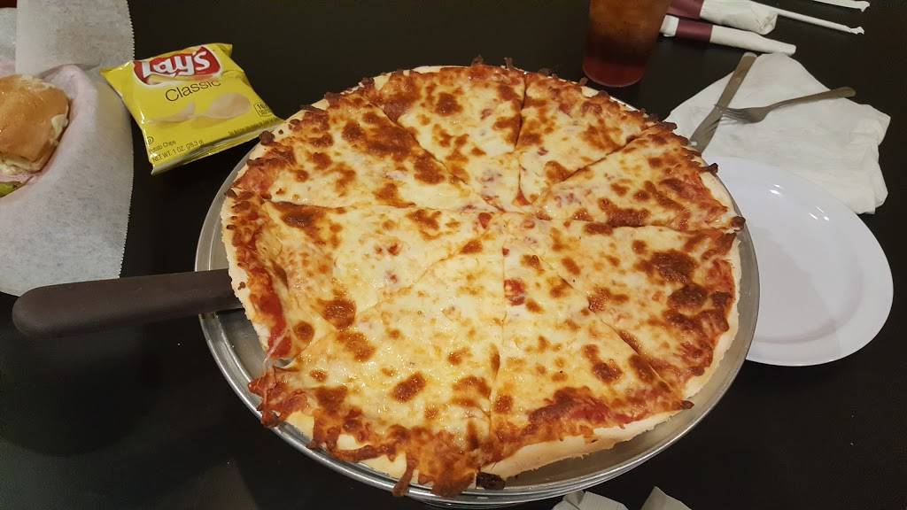 Grumpys Pizza | restaurant | 1054 N Brindlee Mountain Pkwy, Arab, AL 35016, USA | 2569312335 OR +1 256-931-2335