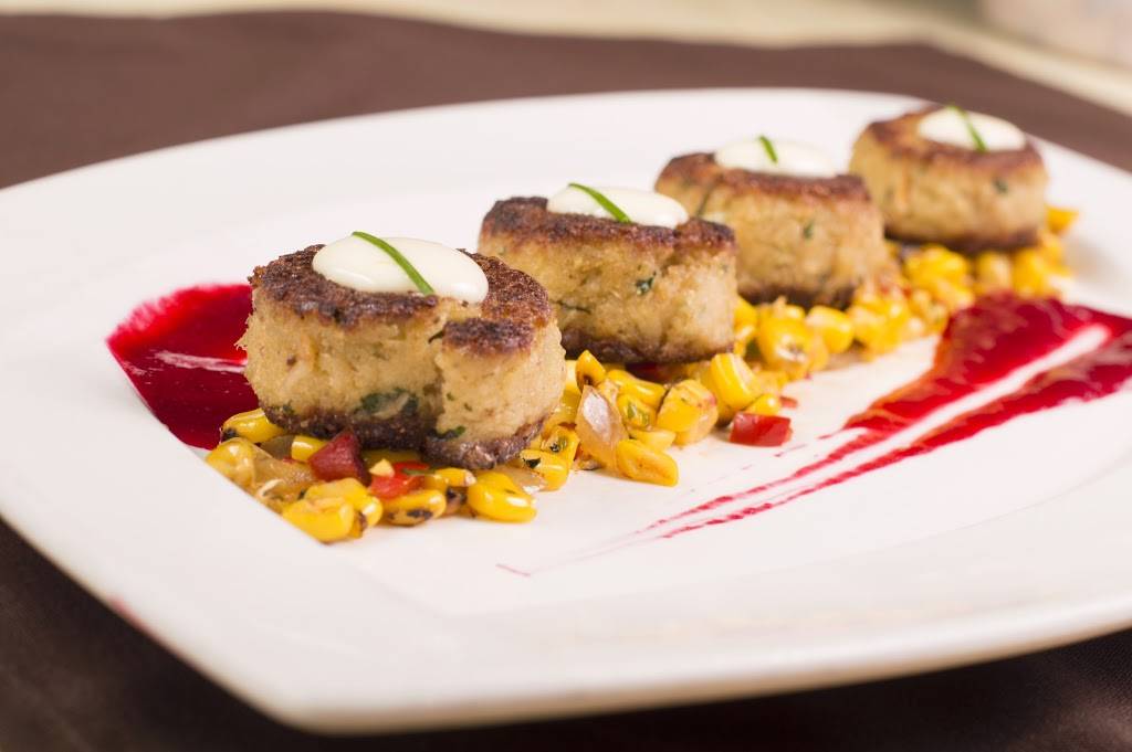 The Ranch House | restaurant | 102 Besant Rd, Ojai, CA 93023, USA | 8056462360 OR +1 805-646-2360