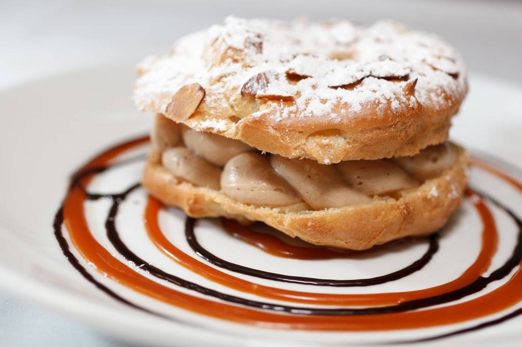 Chateau West | restaurant | 3408 West End Ave, Nashville, TN 37203, USA | 6154322622 OR +1 615-432-2622