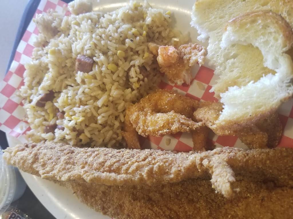 7 Spice Cajun Seafood | restaurant | 2240 Texas Pkwy, Missouri City, TX 77489, USA | 2814997742 OR +1 281-499-7742