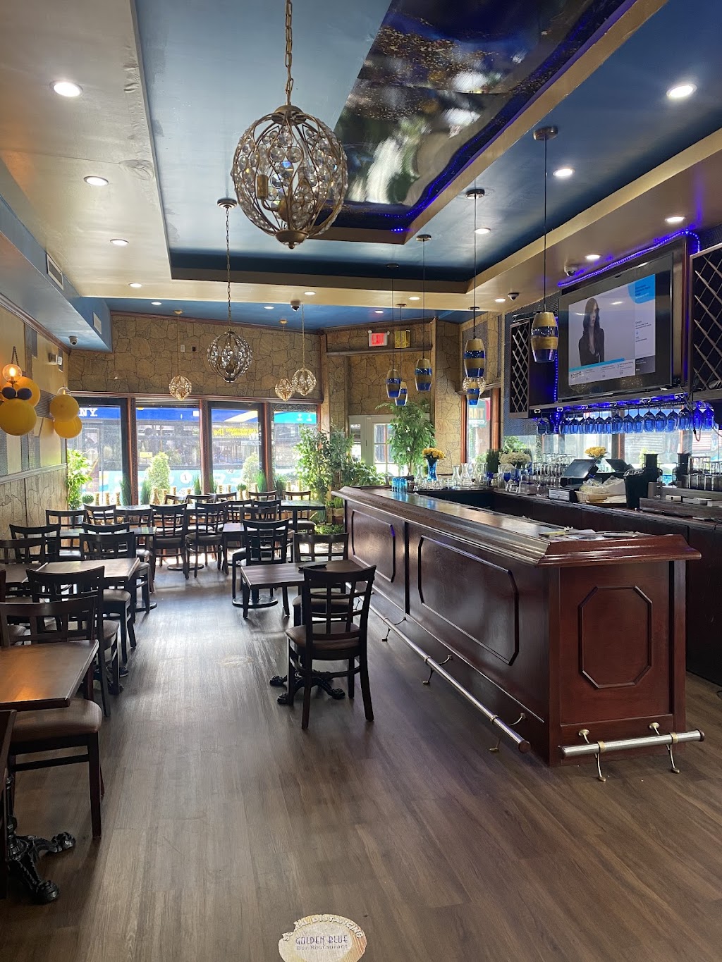 Golden Blue | restaurant | 2172 Clarendon Rd, Brooklyn, NY 11226, USA | 3474065414 OR +1 347-406-5414
