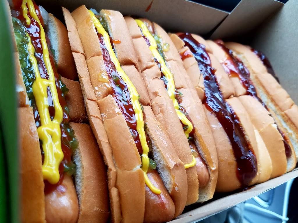 Hot Dog Annies | restaurant | 244 Paxton St, Leicester, MA 01524, USA | 5088929059 OR +1 508-892-9059