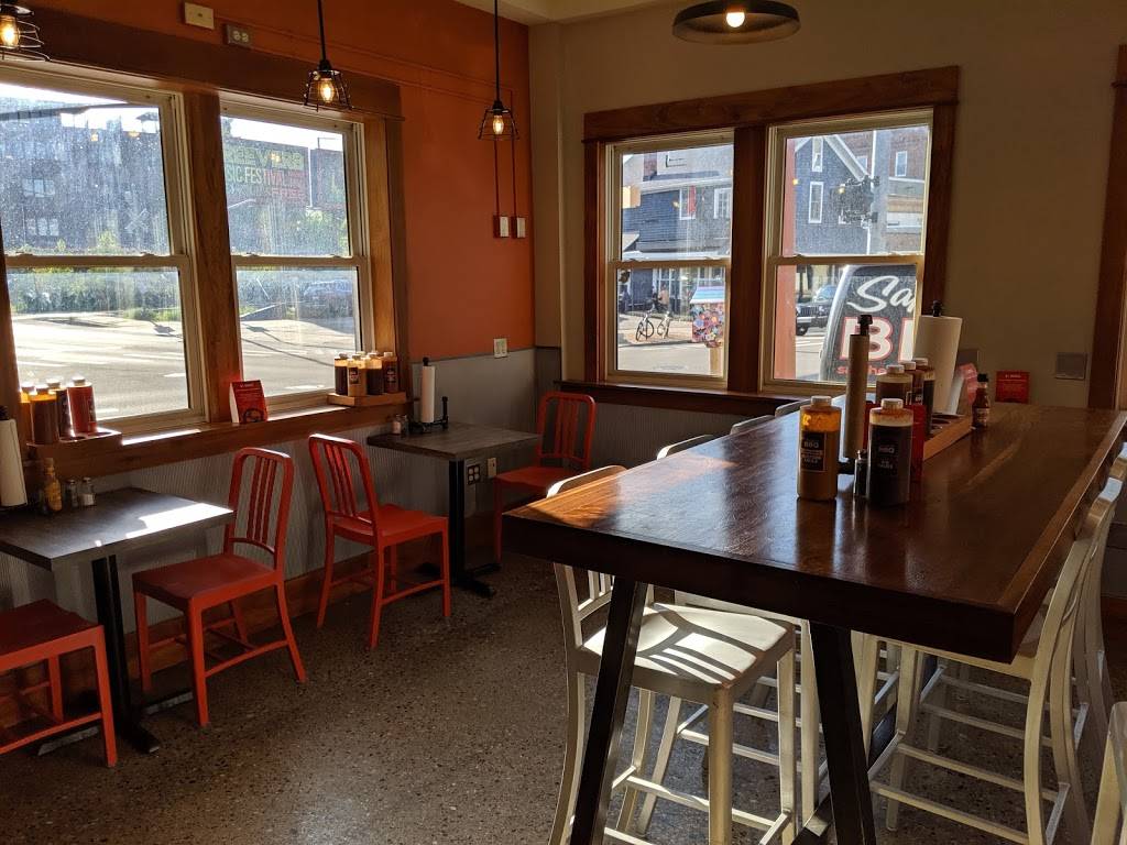Satchels BBQ | restaurant | 221 W Liberty St, Ann Arbor, MI 48104, USA | 7349294240 OR +1 734-929-4240