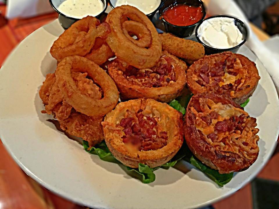 The Celtic Knot | restaurant | 1318 Rochester Rd, Leonard, MI 48367, USA | 2484607997 OR +1 248-460-7997