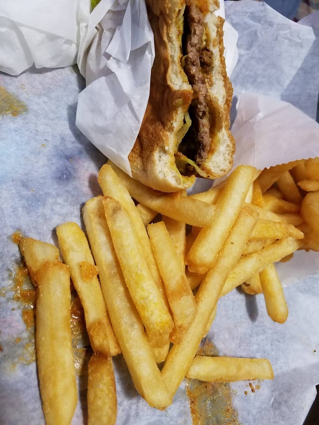 Troys Burgers | restaurant | 4260 East Cesar E Chavez Avenue, Los Angeles, CA 90022, USA | 3232699950 OR +1 323-269-9950