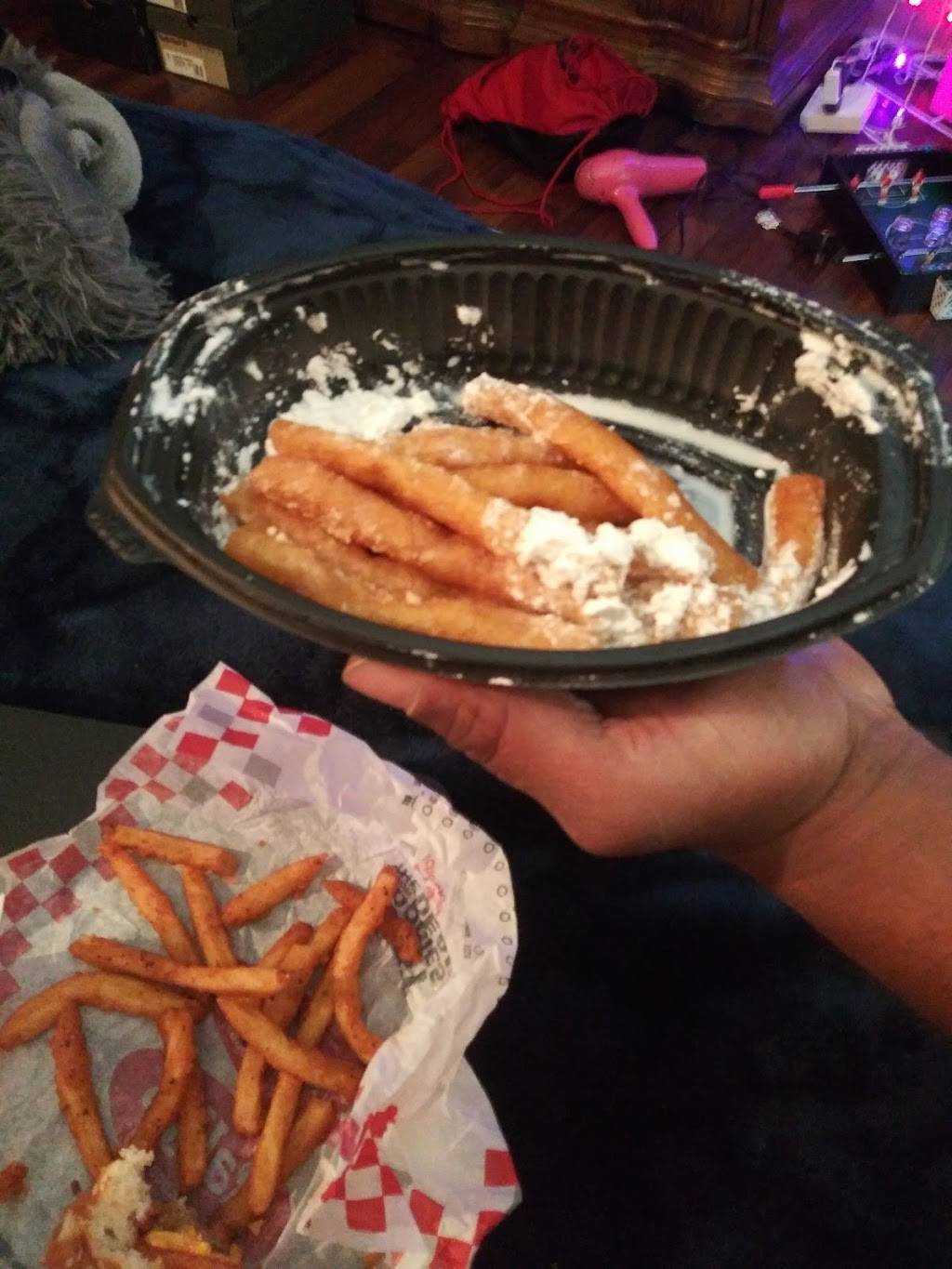 Checkers | restaurant | 3500 Aramingo Ave, Philadelphia, PA 19134, USA | 2675386481 OR +1 267-538-6481