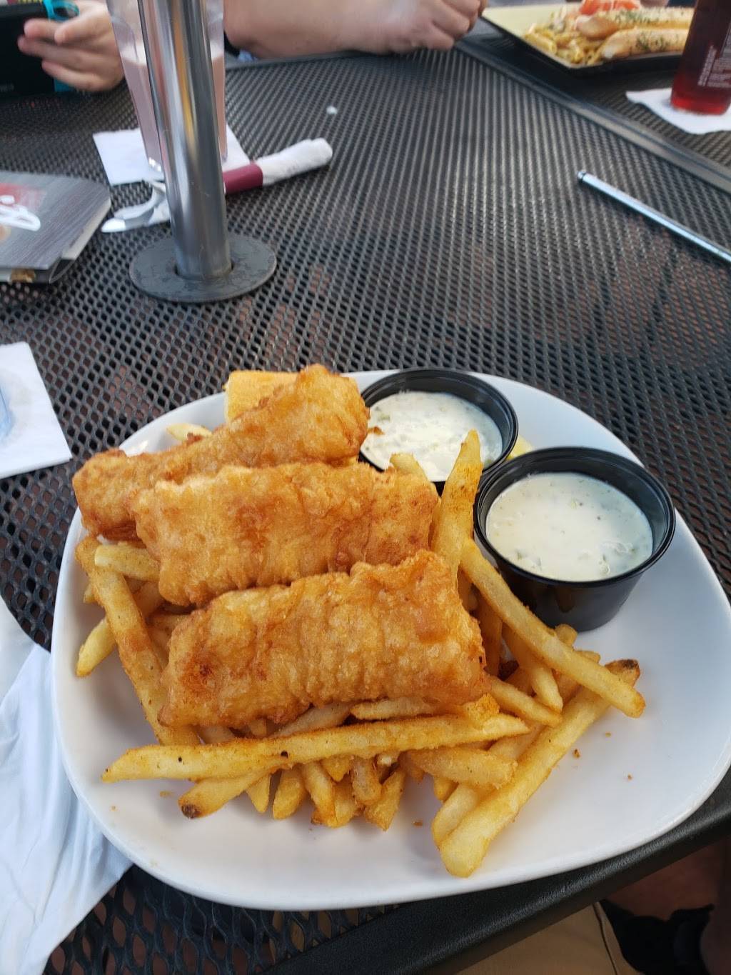 Aubrees Pizzeria & Grill | restaurant | 21775 Pontiac Trail, South Lyon, MI 48178, USA | 2484378000 OR +1 248-437-8000