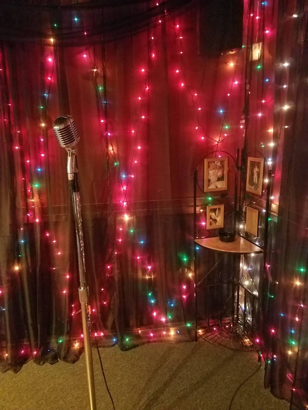 Texas Star Bar and Grill | restaurant | 6610 Gulfway Dr, Port Arthur, TX 77642, USA | 4095480170 OR +1 409-548-0170