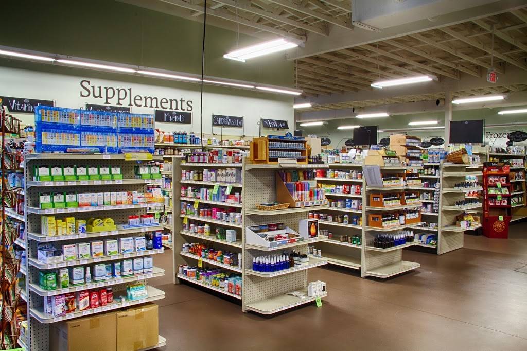 Health Basket | restaurant | 18040 US-441, Mt Dora, FL 32757, USA | 3527351166 OR +1 352-735-1166