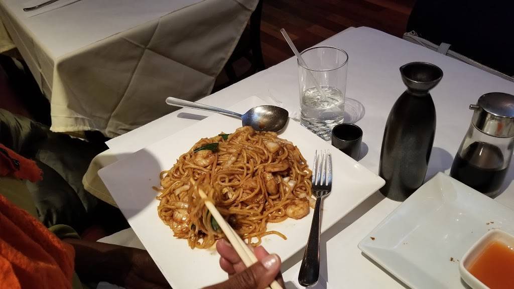 Pearls | restaurant | 796 Amsterdam Ave, New York, NY 10025, USA | 2127490300 OR +1 212-749-0300