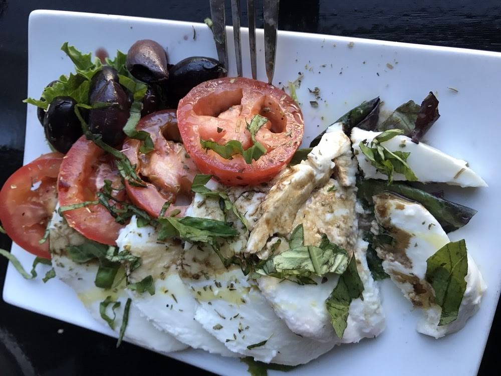 Famiglia Italian Restaurant | restaurant | 812 San Pablo Ave Ste. 1, Pinole, CA 94564, USA | 5102835971 OR +1 510-283-5971