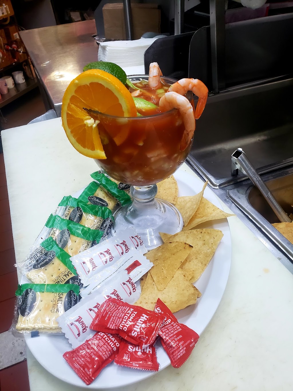 El taco llama | restaurant | 15708 Vanowen St, Van Nuys, CA 91406, USA | 8189979450 OR +1 818-997-9450