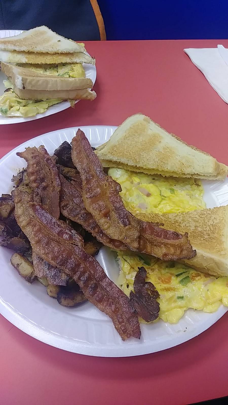 City Jakes Cafe | cafe | 1573 Main St, Springfield, MA 01103, USA | 4137315077 OR +1 413-731-5077