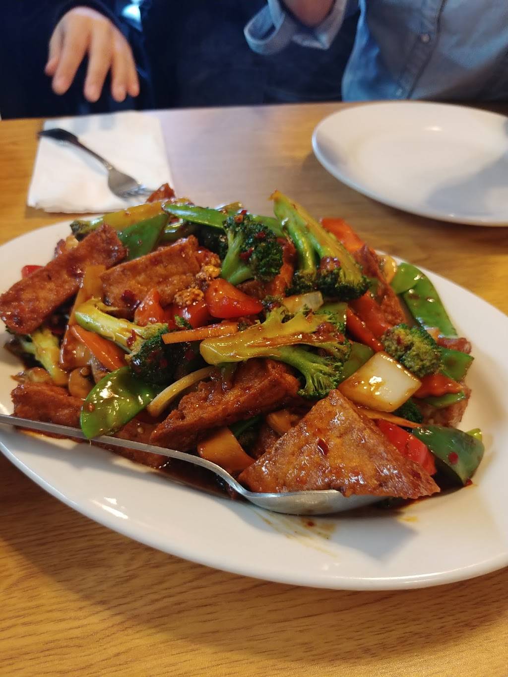 Kuangs Kitchen | restaurant | 11137 SW Capitol Hwy, Portland, OR 97219, USA | 5032461683 OR +1 503-246-1683