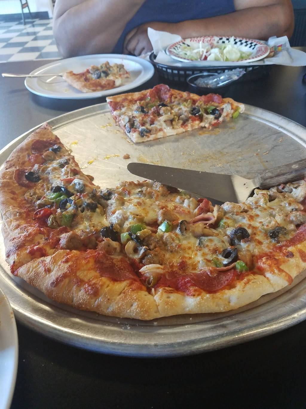 Pizza Plus | restaurant | 133 Copper Creek Dr, Powderly, KY 42367, USA | 2703383010 OR +1 270-338-3010