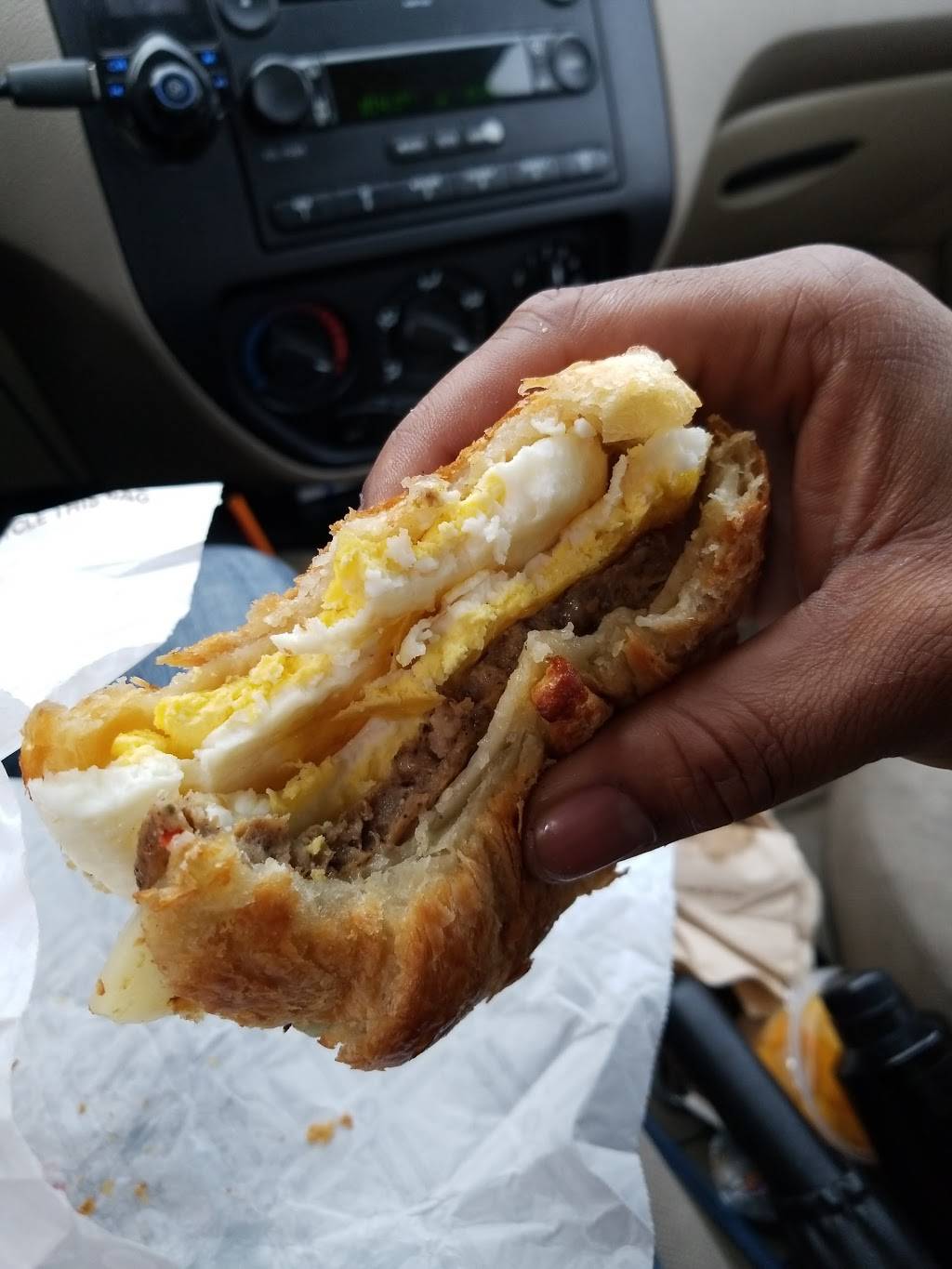 Dunkin | bakery | 295 Federal St, Greenfield, MA 01301, USA | 4137742200 OR +1 413-774-2200