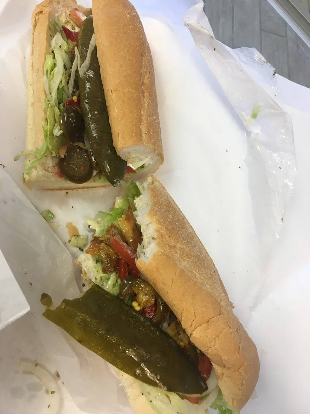 The Deli | restaurant | 480 Elden St, Herndon, VA 20170, USA | 7034359085 OR +1 703-435-9085