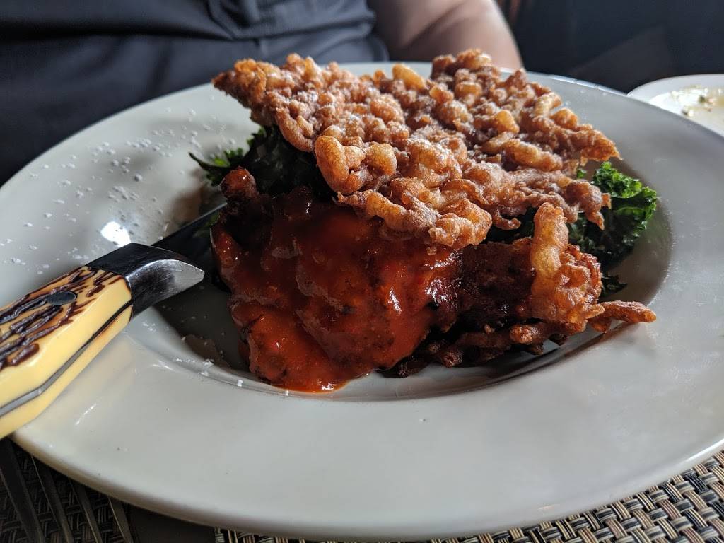 Warrens Spirited Kitchen | restaurant | 14614 E Park St, Burton, OH 44021, USA | 4402738100 OR +1 440-273-8100