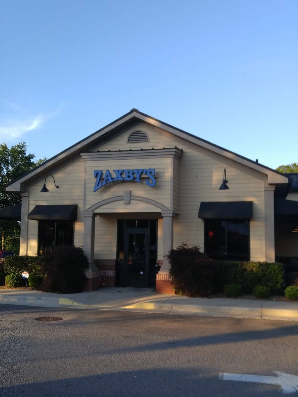Zaxbys Chicken Fingers & Buffalo Wings | restaurant | 1930 Eatonton Rd, Madison, GA 30650, USA | 7063429990 OR +1 706-342-9990