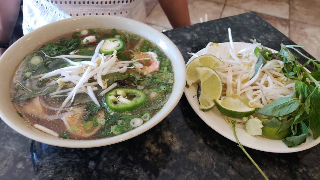 New Pho 999 | restaurant | 12905 Sherman Way, North Hollywood, CA 91605, USA | 8189829370 OR +1 818-982-9370